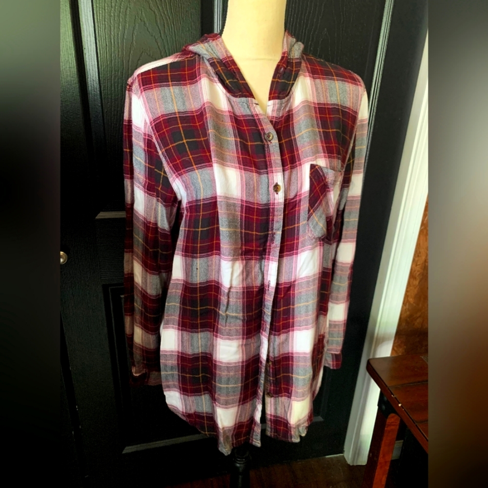 Plaid hooded button up